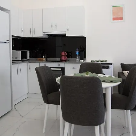 Art Life Aparments Αλάνια